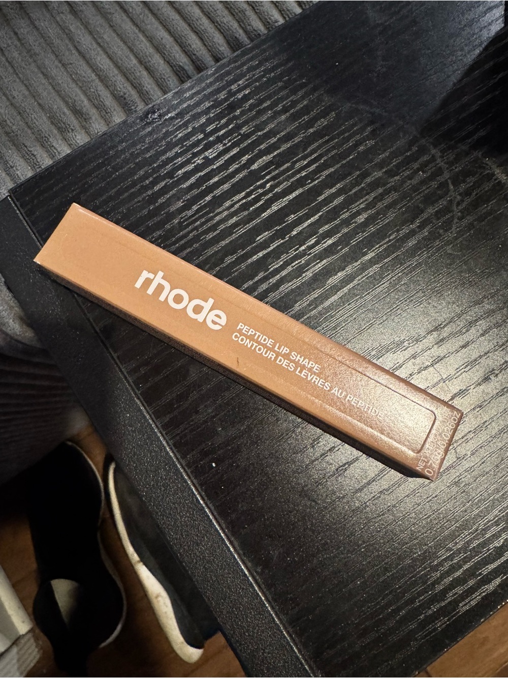 RHODE 💋 Peptide Lip Shape Contouring Shaper - color “Bend”